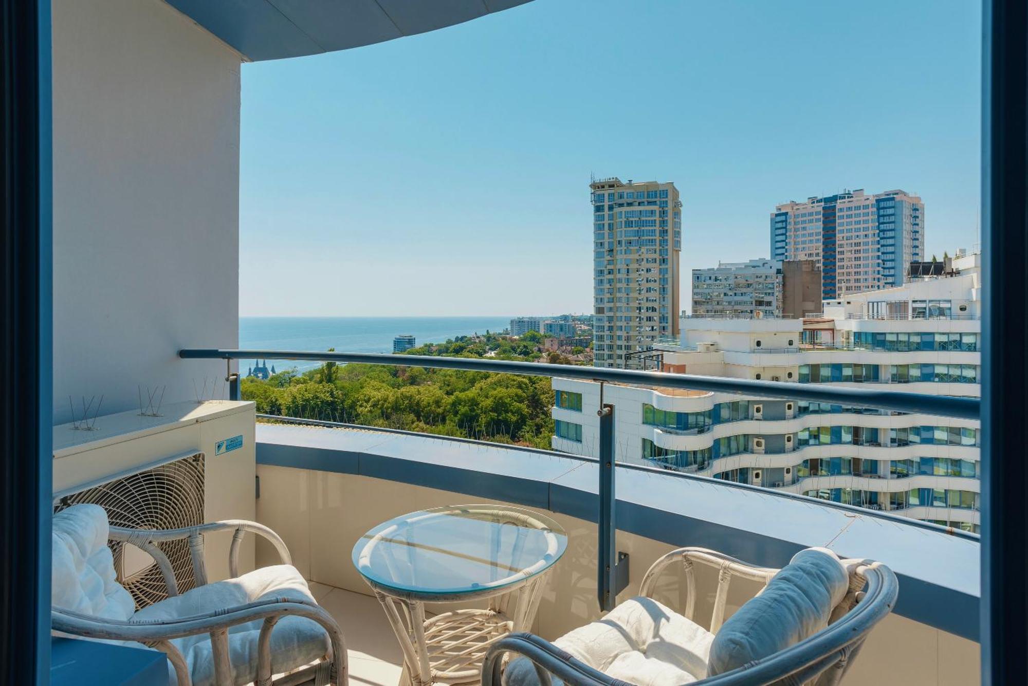 오데사 Direct Sea View 아파트 외부 사진